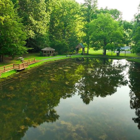 Horseshoe Hideaway Sevierville Bagian luar foto