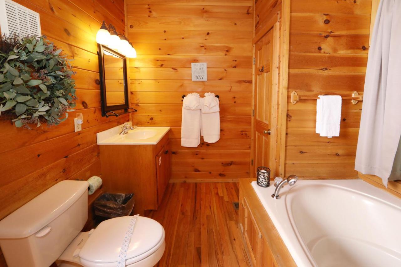 Horseshoe Hideaway Sevierville Bagian luar foto