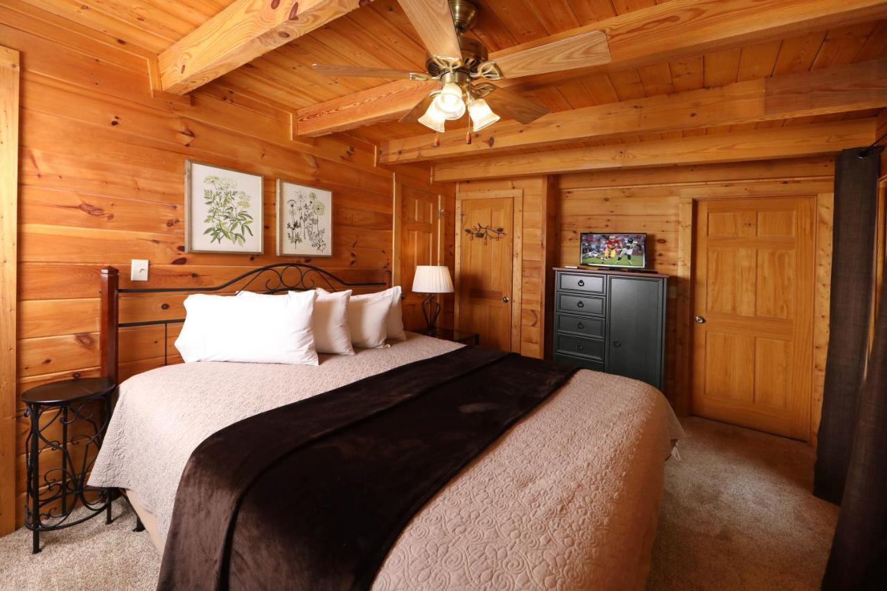 Horseshoe Hideaway Sevierville Bagian luar foto