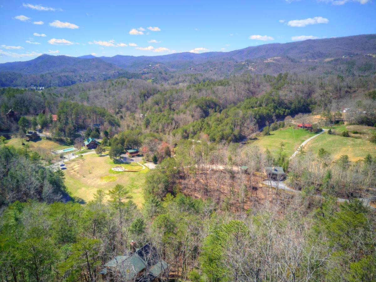 Horseshoe Hideaway Sevierville Bagian luar foto